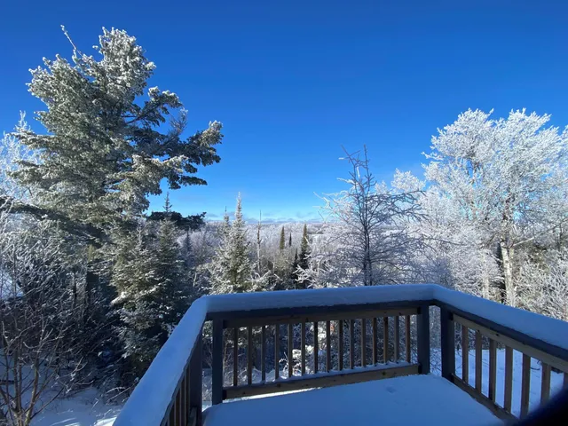 $575,000 | 28 Caps Trail, Lutsen, MN 55612