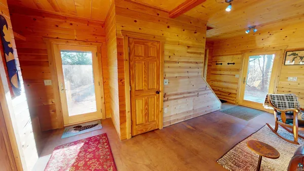 $575,000 | 28 Caps Trail, Lutsen, MN 55612