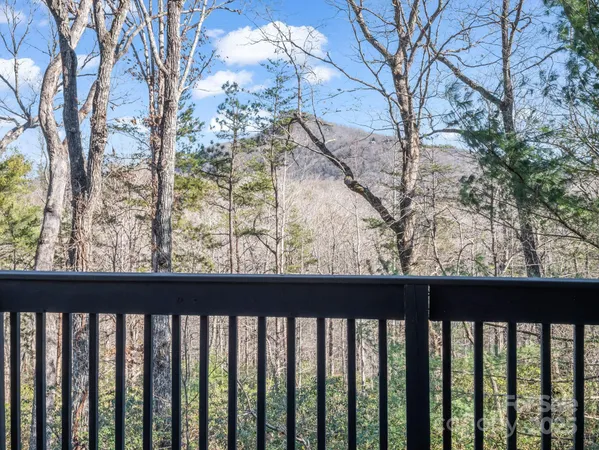 $895,000 | 158 Rock Spring Road, Lake Lure, NC 28746
