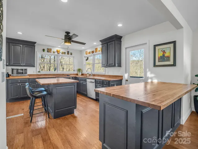 $925,000 | 158 Rock Spring Road, Lake Lure, NC 28746