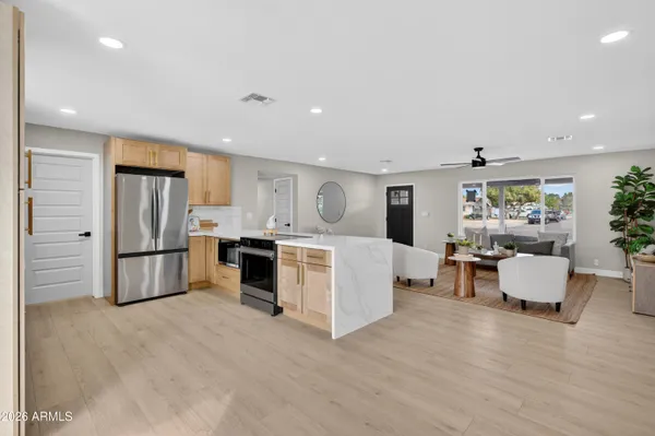 $489,995 | 228 S Hill, Mesa, AZ 85204