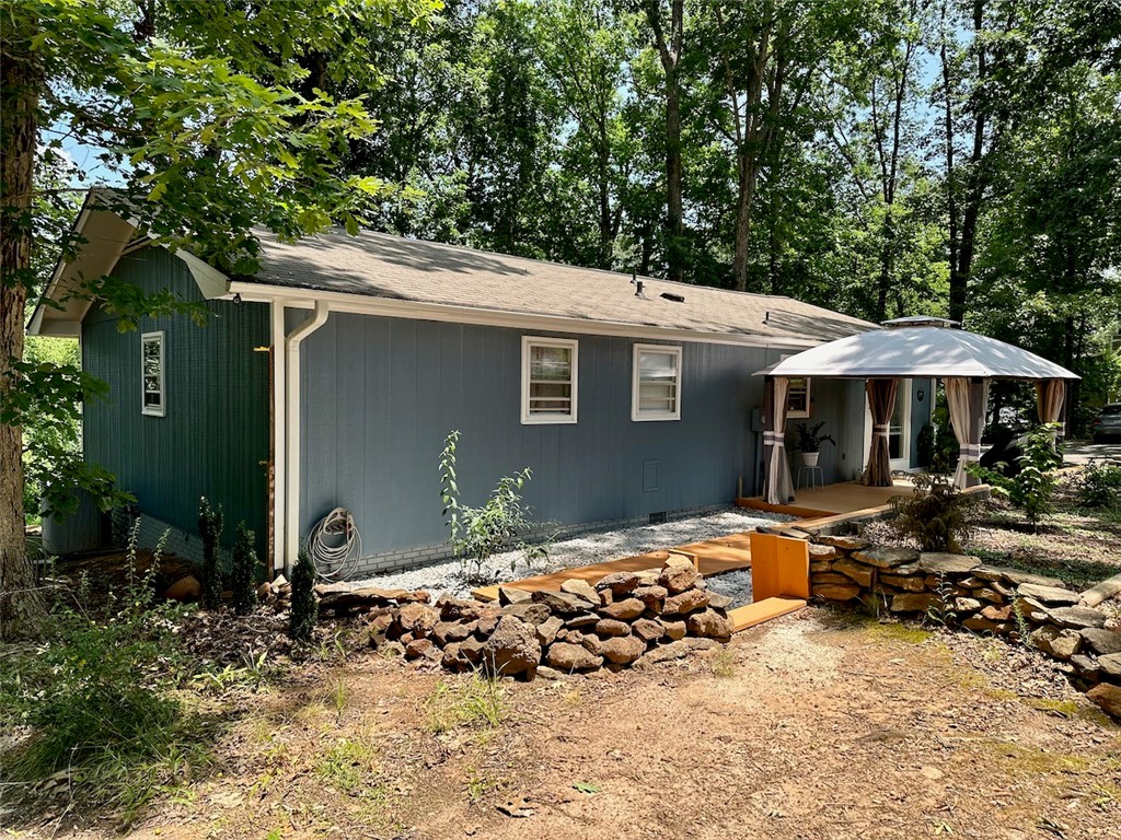 512 State Rd S-37-561 Seneca, SC 29678 - Photo 20 of 45