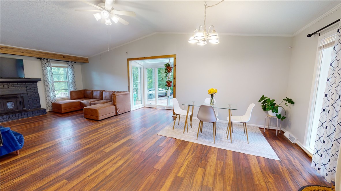 512 State Rd S-37-561 Seneca, SC 29678 - Photo 7 of 45