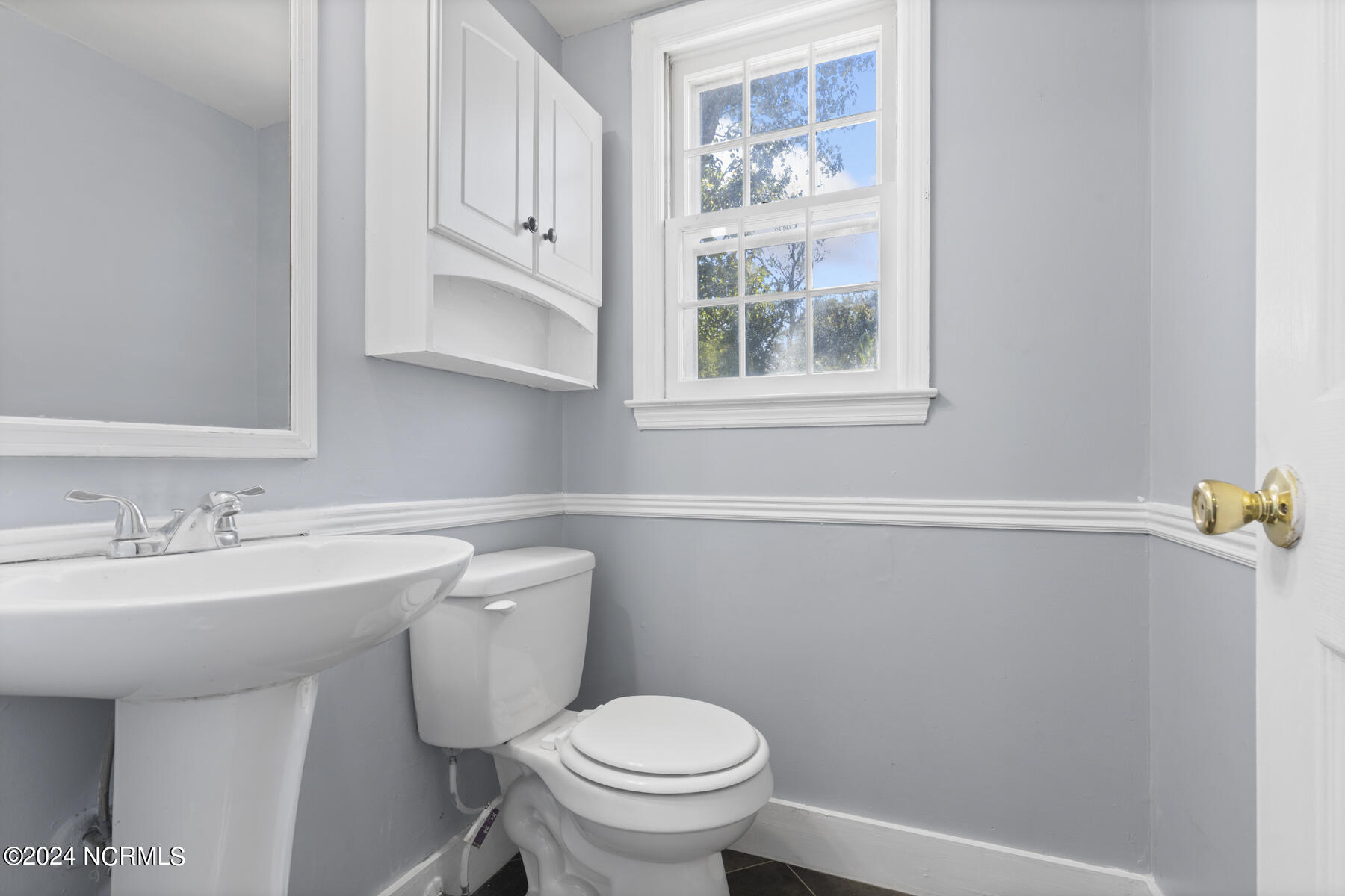 210 Murdoch Road Newport, NC 28570 - Photo 6 of 16 halfbath