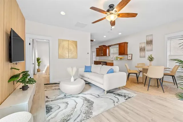 $2,690 | 7413 South Elliott Street, Tampa, FL 33616