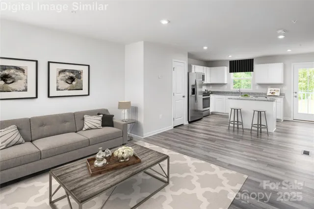 $274,990 | 3213 Riverbend Street, Hickory, NC 28602