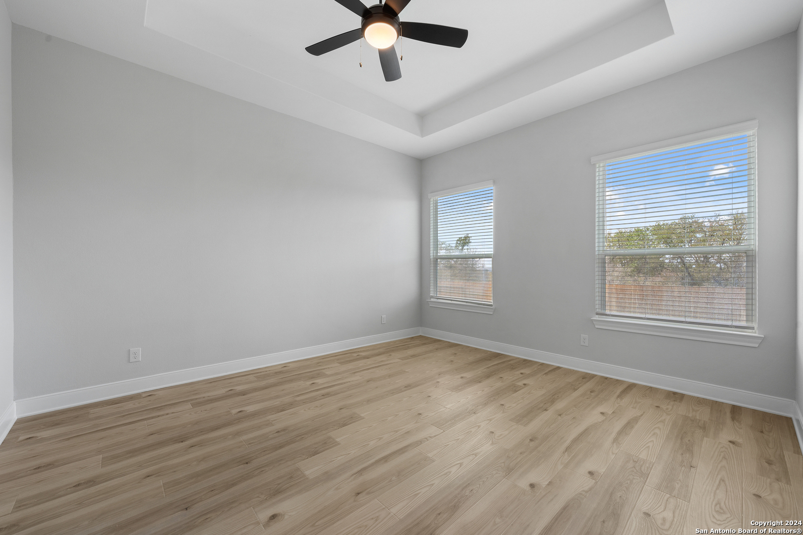 204 Azalea Alley Castroville, TX 78009 - Photo 14 of 22
