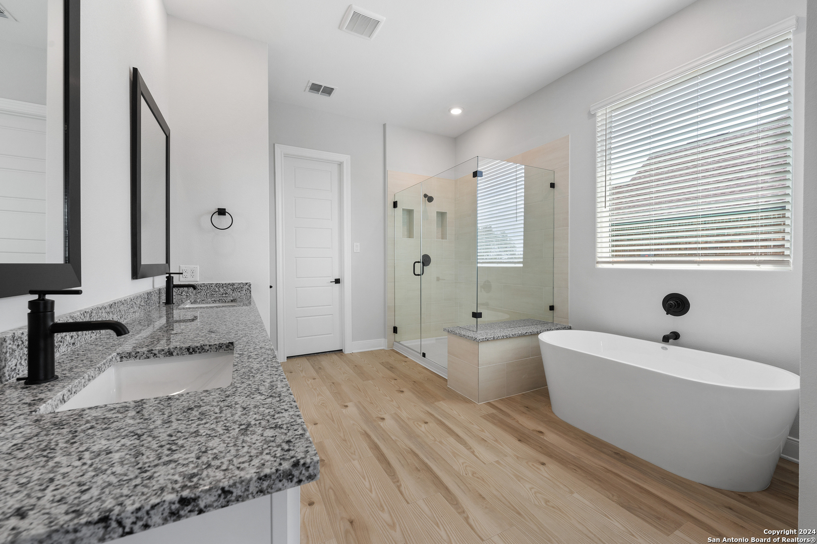 204 Azalea Alley Castroville, TX 78009 - Photo 16 of 22