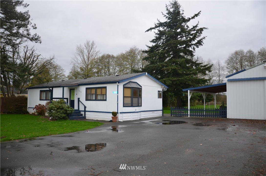13215 Pulver Road Mount Vernon, WA 98273 - Photo 3 of 15