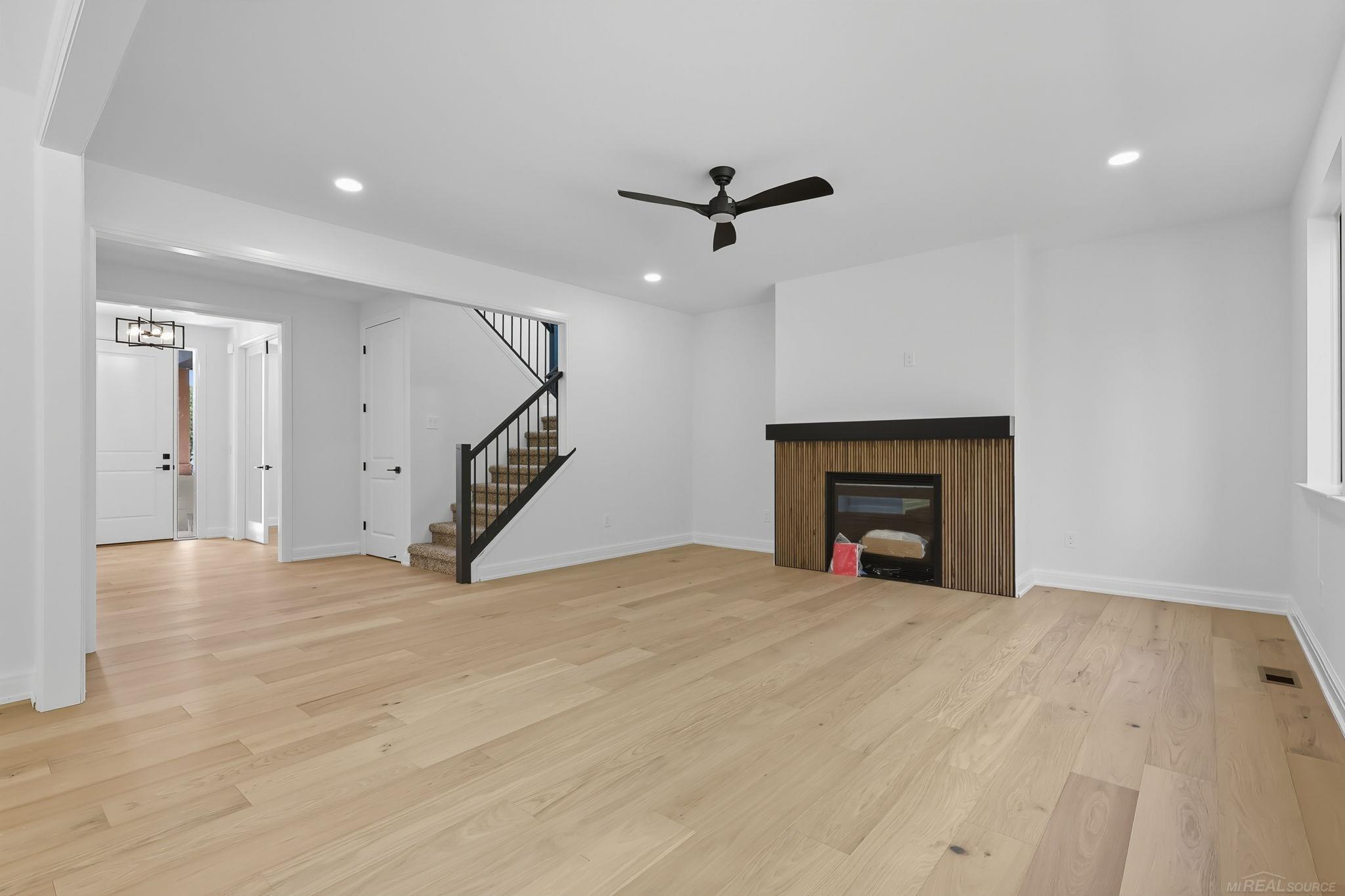 2270 Walton Blvd. Rochester, MI 48309 - Photo 21 of 40 50142271-b6896562-8098-4fbe-9729-2239b4b18832.JPG