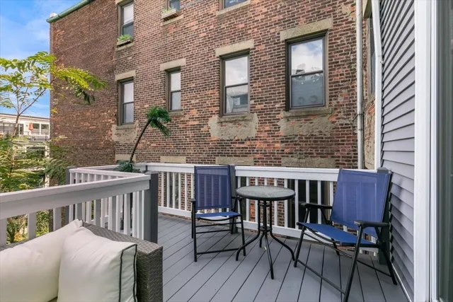 $599,000 | 364 Sumner Street, Unit 2, Boston, MA 02128