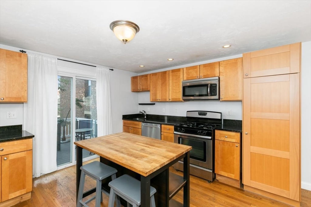 364 Sumner Street, Unit 2 Boston, MA 02128 - Photo 7 of 41