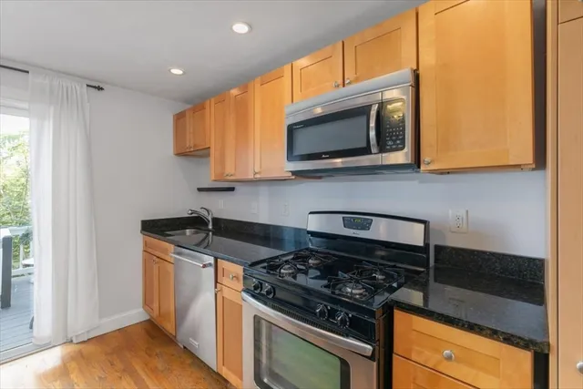 $599,000 | 364 Sumner Street, Unit 2, Boston, MA 02128