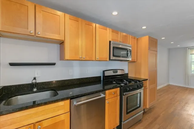 $599,000 | 364 Sumner Street, Unit 2, Boston, MA 02128
