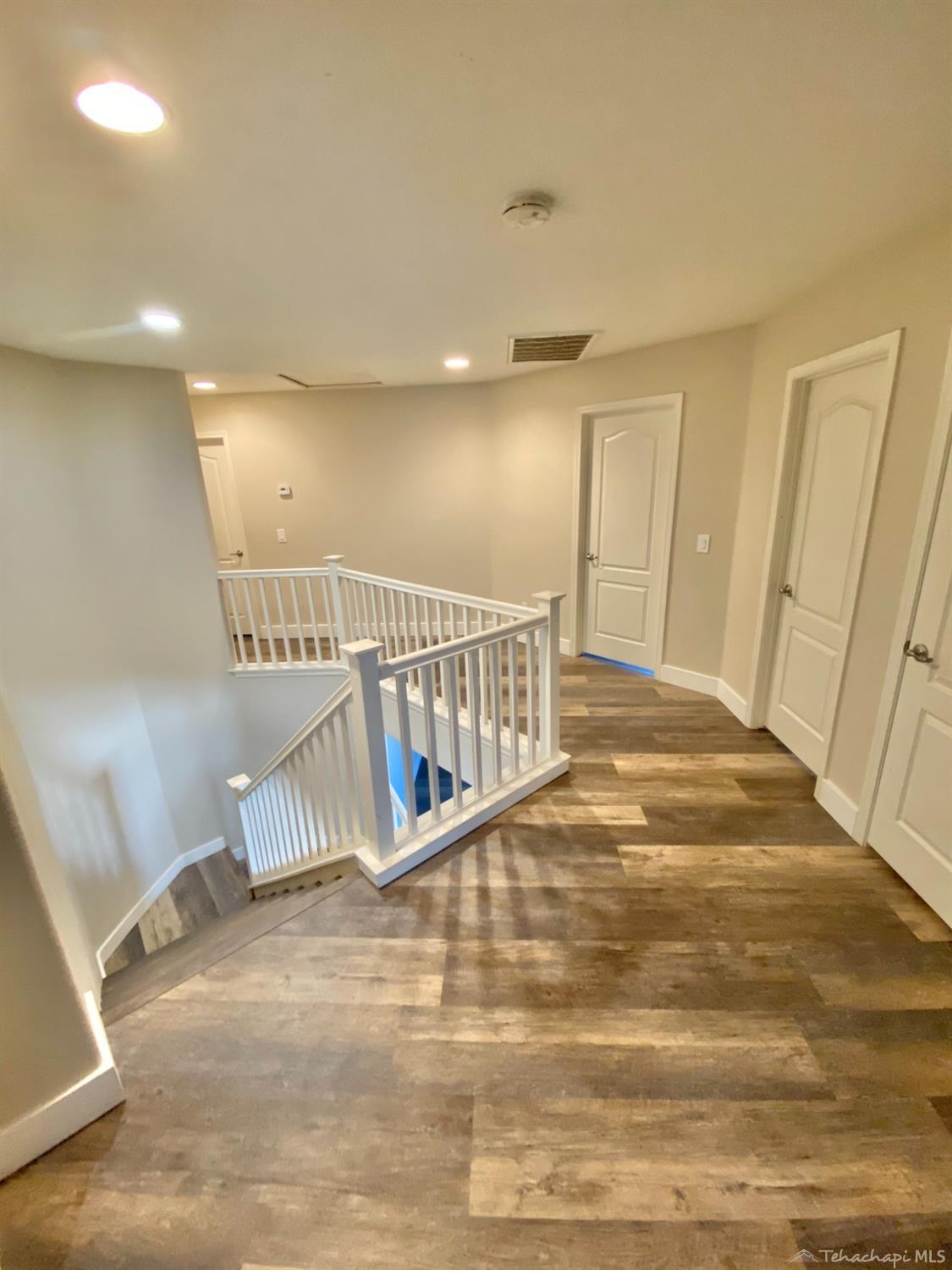 1422 Wild Olive Road Tehachapi, CA 93561 - Photo 7 of 15 Gallery Image 7