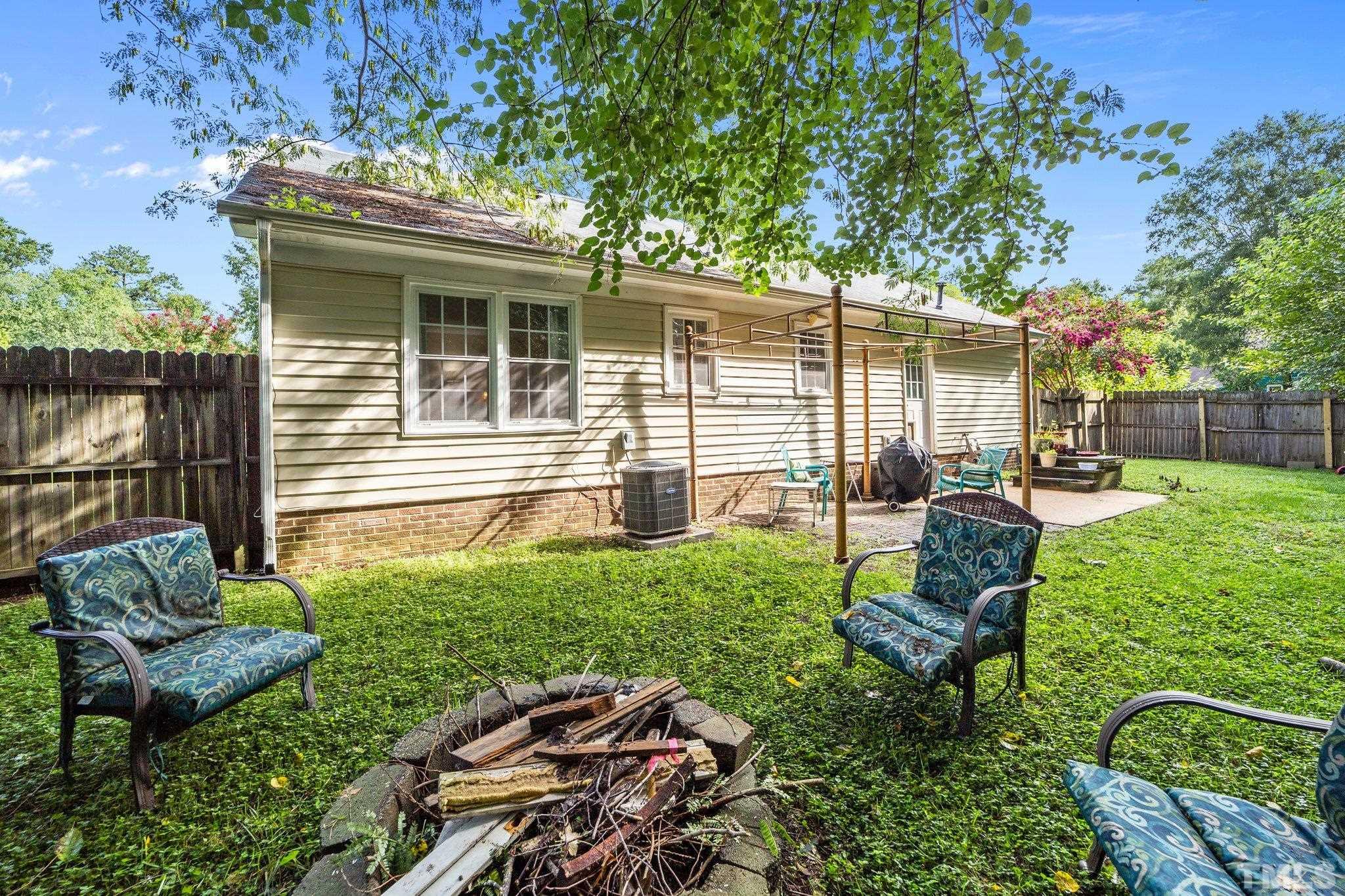 2701 Heathersmith Court Raleigh, NC 27604 - Photo 8 of 46 Gallery Image 8