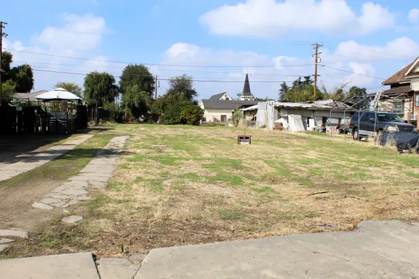 $79,000 | 431 North Sunnyside Street, Porterville, CA 93257
