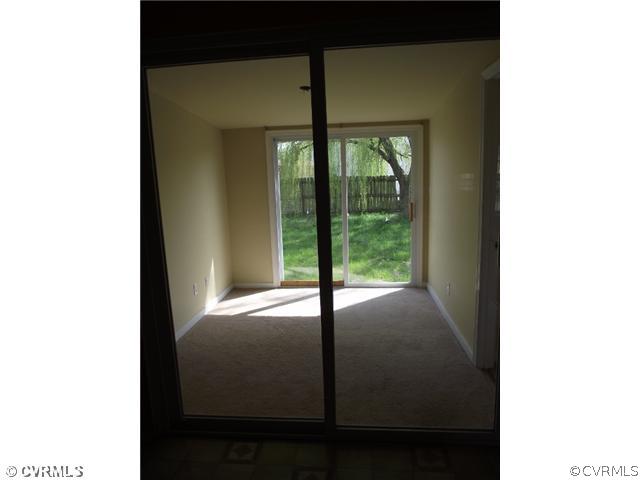 8405 Middle Loop Richmond, VA 23235 - Photo 7 of 7 Den/Family/Great Room