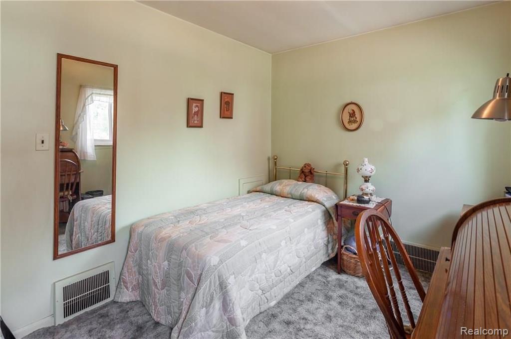 3514 Walnut Street Dearborn, MI 48124 - Photo 19 of 29