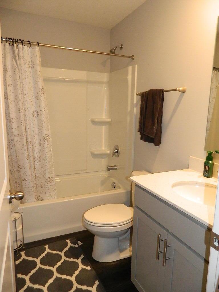 297 Riverside Drive Orient, OH 43146 - Photo 14 of 21 Hall Bath