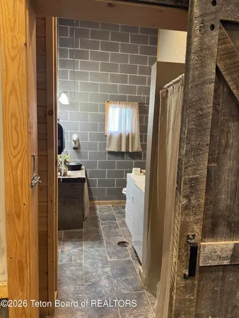 $2,400,000 | 36 Willow Brook Lane, Afton, WY 83110