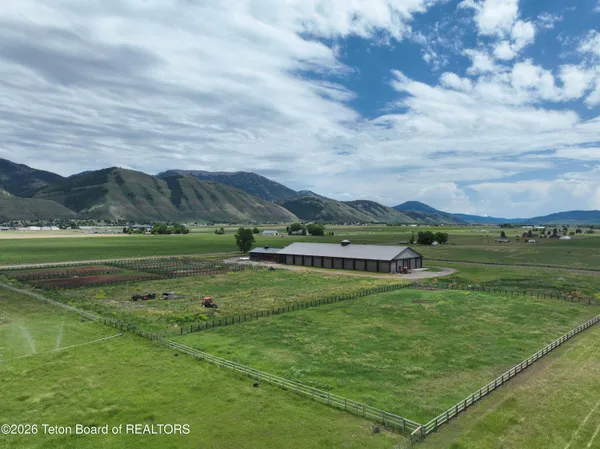 $2,400,000 | 36 Willow Brook Lane, Afton, WY 83110