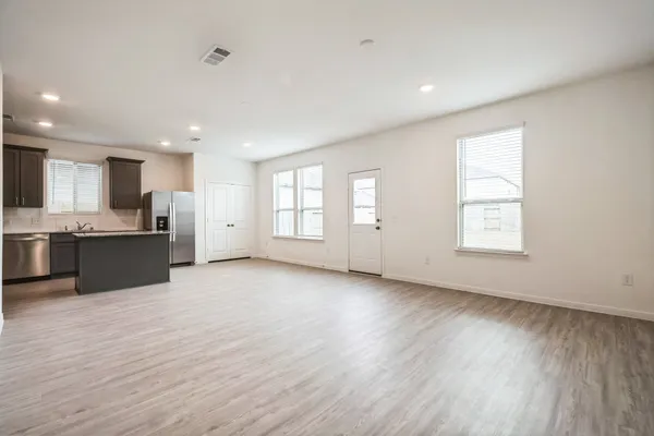 $2,200 | 16523 Pine Arrow Drive, Conroe, TX 77302