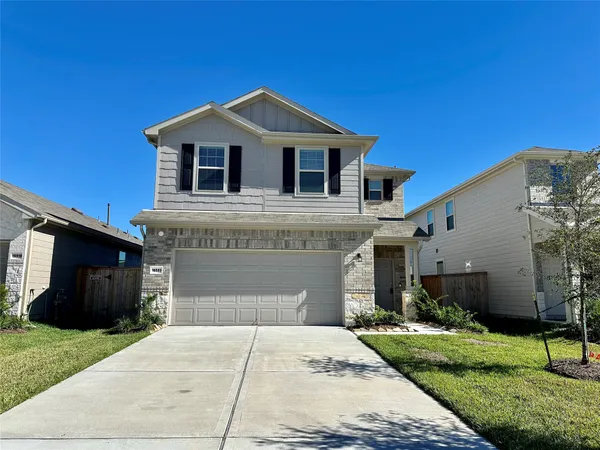 $2,200 | 16523 Pine Arrow Drive, Conroe, TX 77302