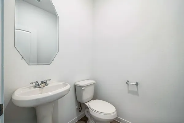 $2,200 | 16523 Pine Arrow Drive, Conroe, TX 77302