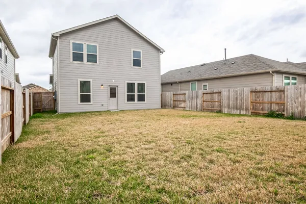 $2,200 | 16523 Pine Arrow Drive, Conroe, TX 77302