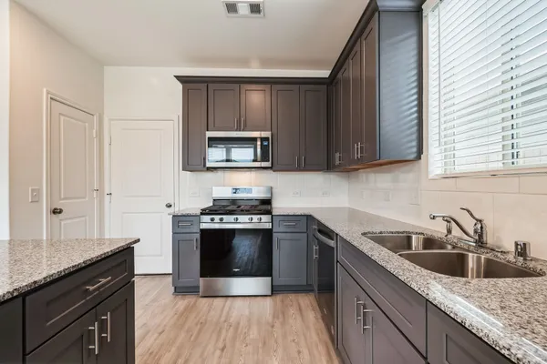 $2,200 | 16523 Pine Arrow Drive, Conroe, TX 77302