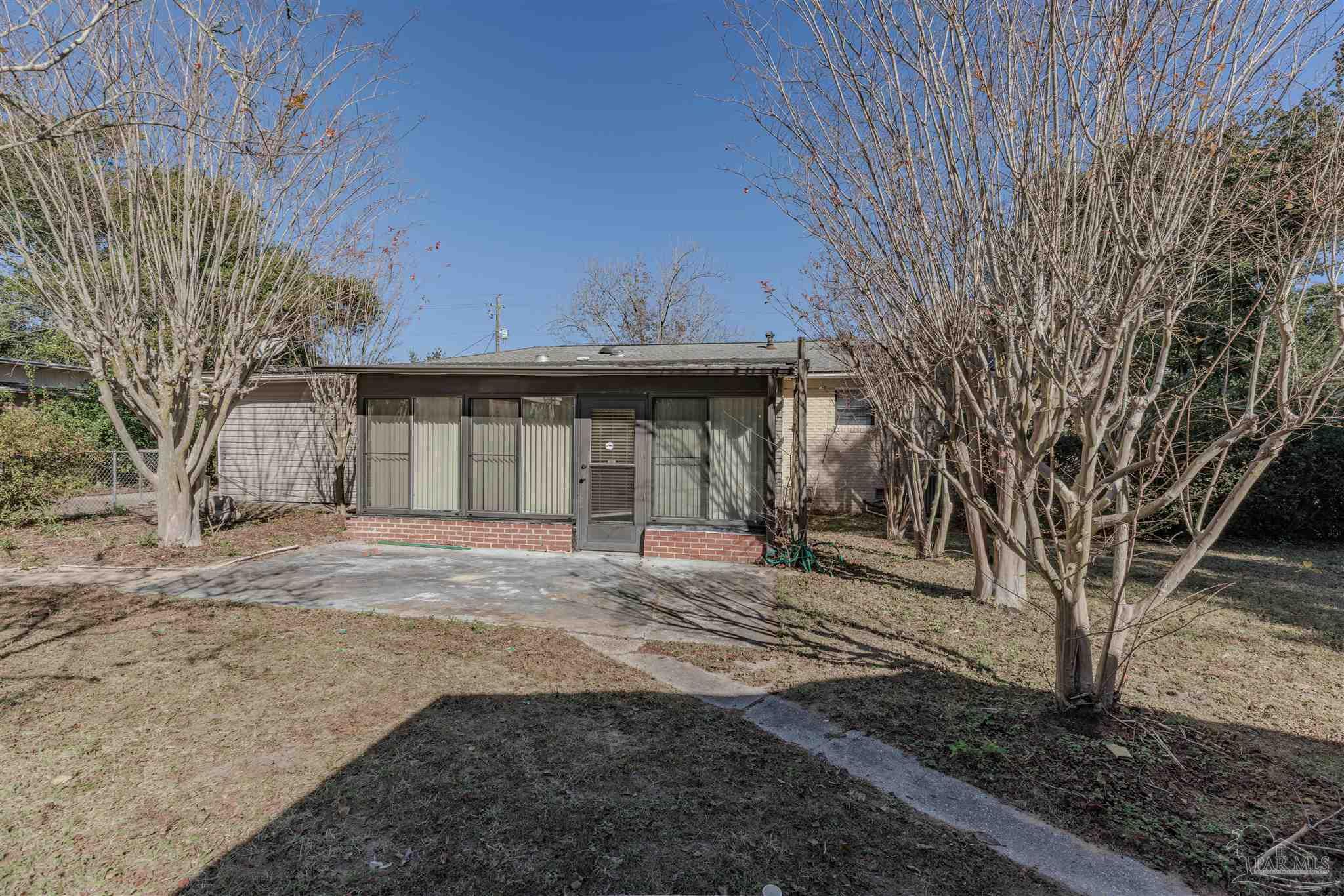 2035 Summit Boulevard Pensacola, FL 32503 - Photo 2 of 31