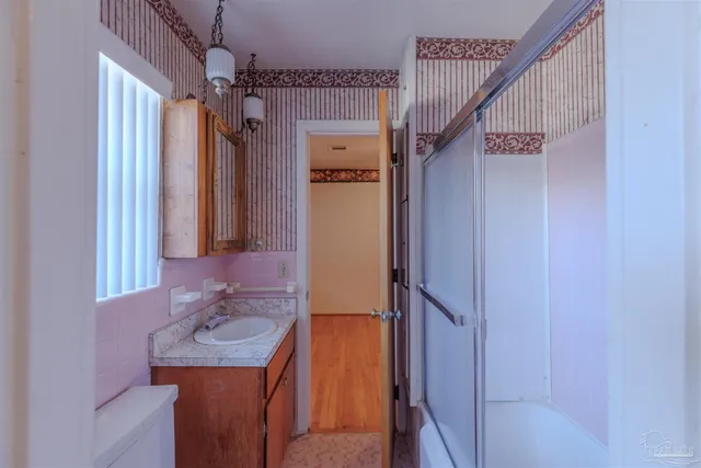 $285,000 | 2035 Summit Boulevard, Pensacola, FL 32503