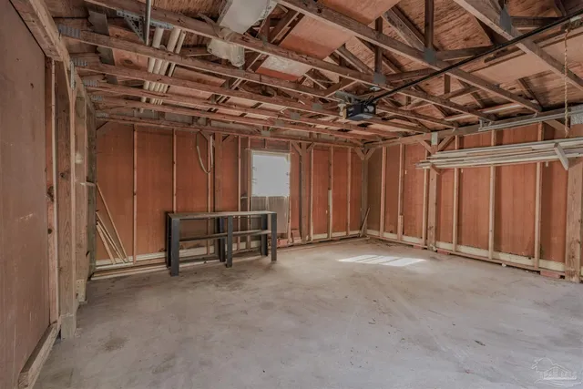 $285,000 | 2035 Summit Boulevard, Pensacola, FL 32503