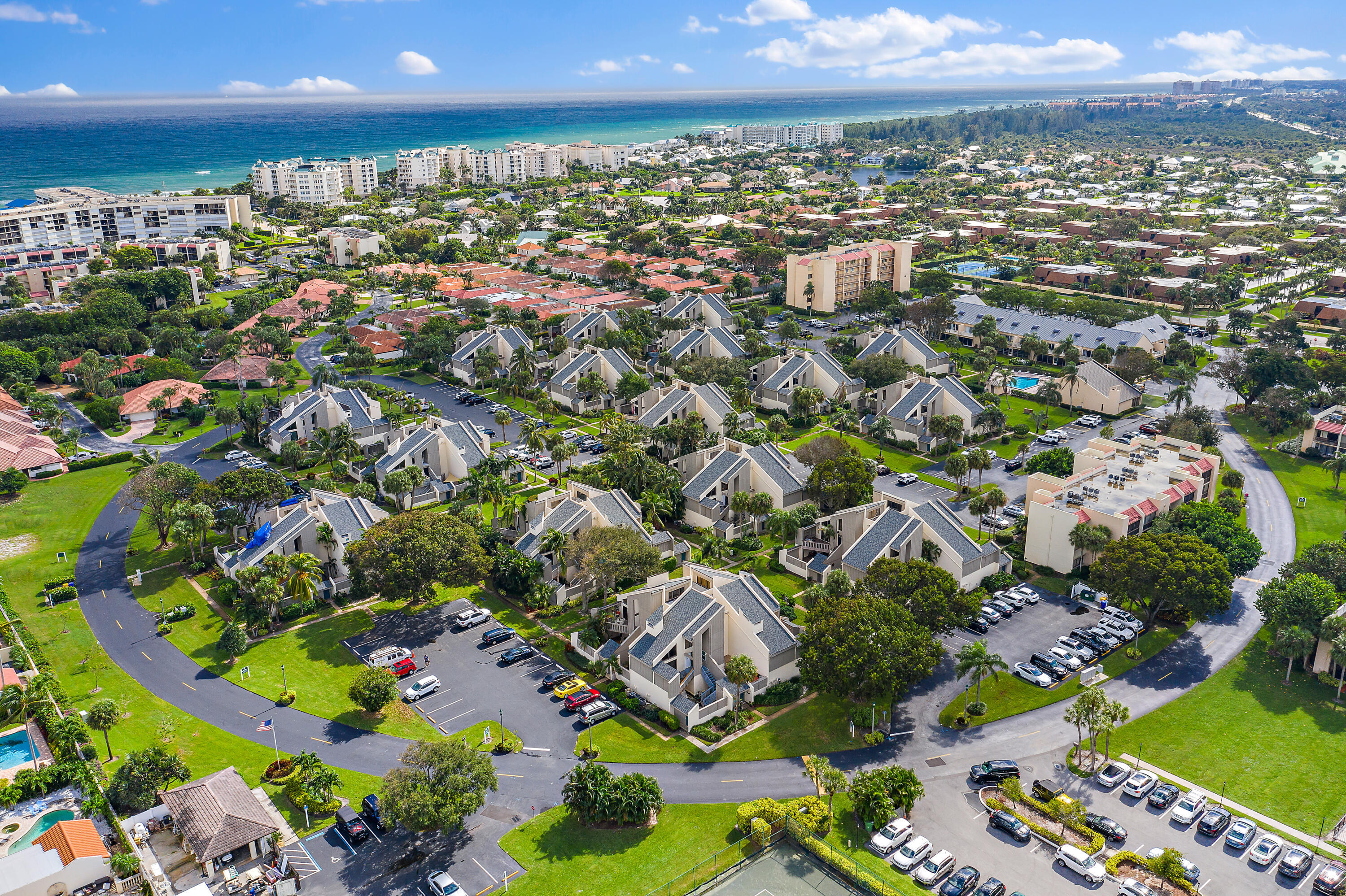 1605 Us-1, Unit SL6E Jupiter, FL 33477 - Photo 3 of 3 a view of a city