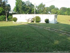 1353 Shiloh Road Southwest Corydon, IN 47112 - Photo 3 of 17