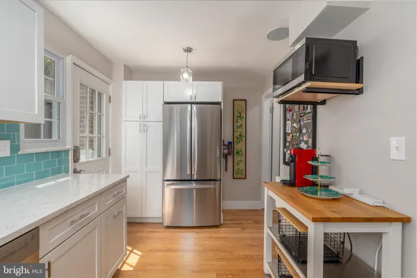 $865,000 | 1628 North Colonial Terrace, Arlington, VA 22209