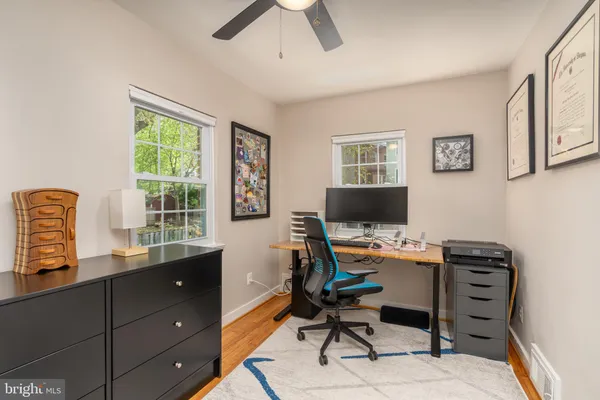 $865,000 | 1628 North Colonial Terrace, Arlington, VA 22209