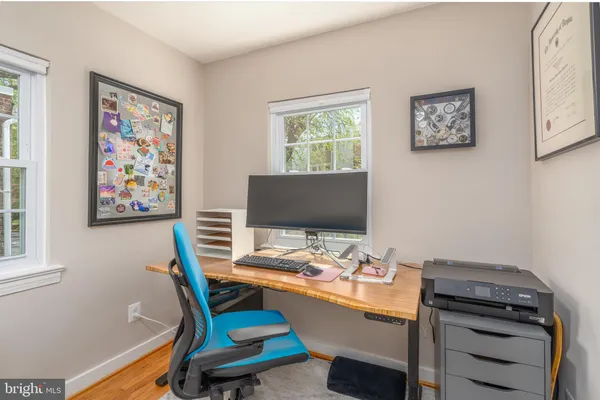 $865,000 | 1628 North Colonial Terrace, Arlington, VA 22209
