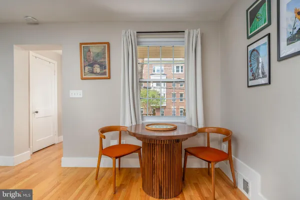 $865,000 | 1628 North Colonial Terrace, Arlington, VA 22209