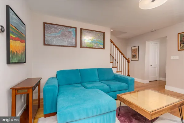 $865,000 | 1628 North Colonial Terrace, Arlington, VA 22209