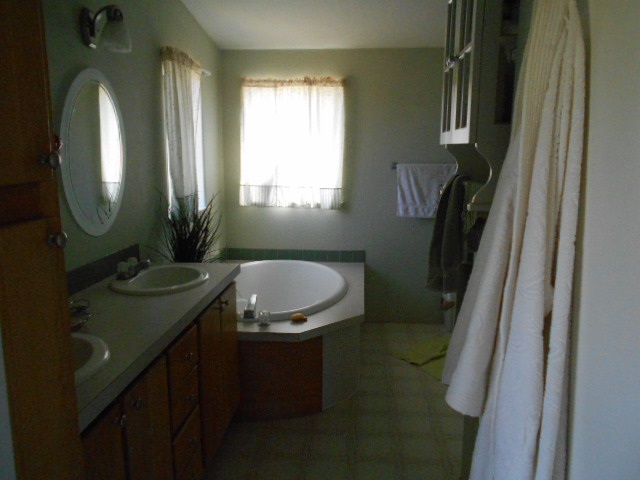 12108 East Rinear Road Valleyford, WA 99036 - Photo 19 of 20