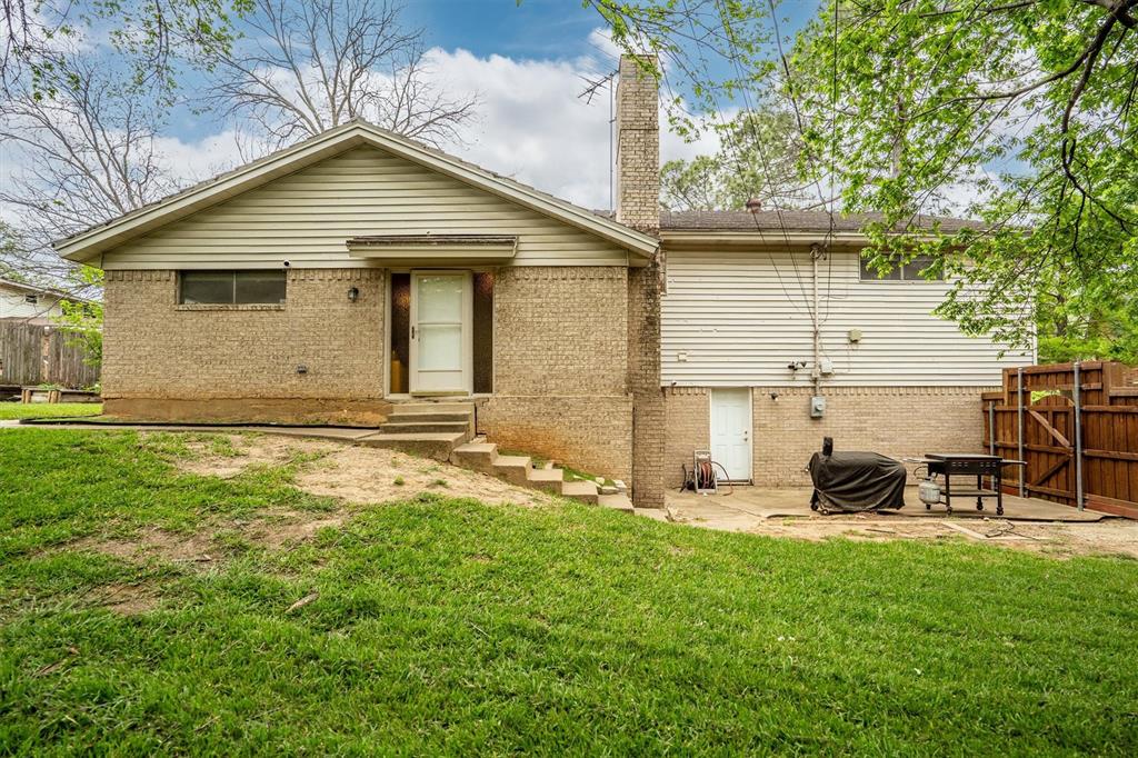632 Caduceus Court Hurst, TX 76053 - Photo 32 of 34