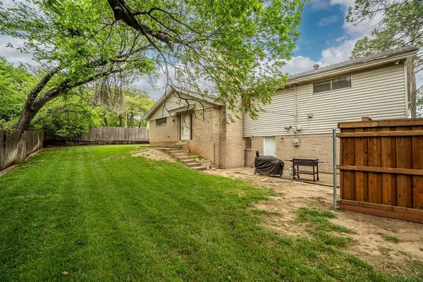 $399,000 | 632 Caduceus Court, Hurst, TX 76053