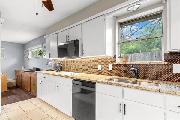 $399,000 | 632 Caduceus Court, Hurst, TX 76053