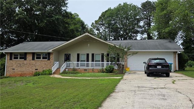 $324,000 | 5201 Vivid Drive Southwest, Stone Mountain, GA 30087