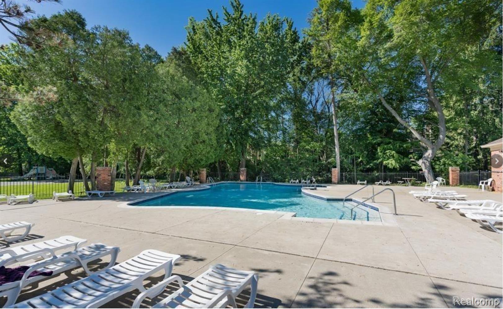 1364 Crescent Lane Rochester, MI 48306 - Photo 21 of 24 Summer Pool Photo