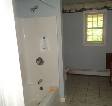 174 Charlton Road Spencer, MA 01562 - Photo 13 of 17 Gallery Image 13