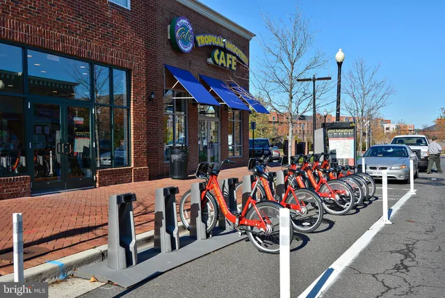 $875,000 | 521 North Payne Street, Alexandria, VA 22314