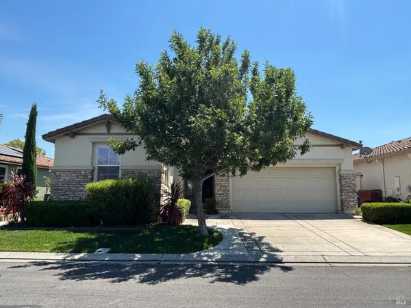 $2,500 | 520 Arlington Drive, Rio Vista, CA 94571